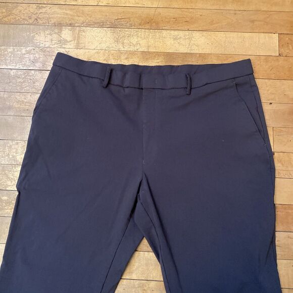 Tommy Hilfiger Pants Women’s Size 40x32 Flat Front Black Straight Leg Office - Picture 2 of 10